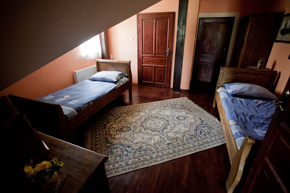 Dwor Na Wichrowym Wzgorzu Bed & Breakfast Przybysławice Екстериор снимка
