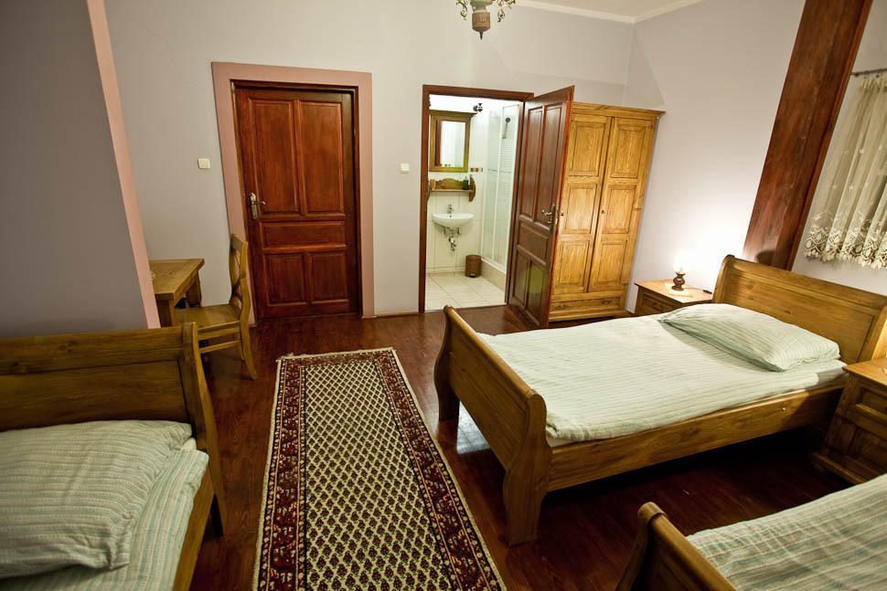 Dwor Na Wichrowym Wzgorzu Bed & Breakfast Przybysławice Екстериор снимка