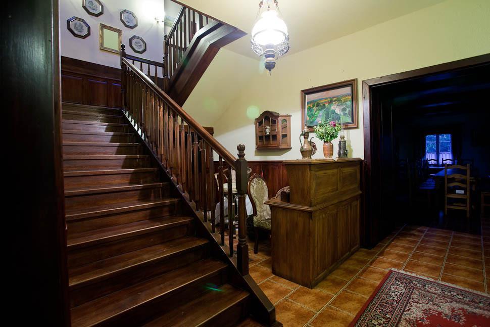 Dwor Na Wichrowym Wzgorzu Bed & Breakfast Przybysławice Екстериор снимка